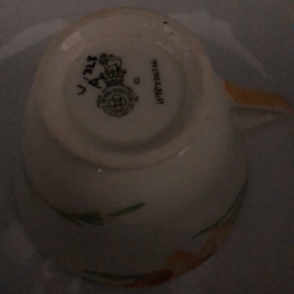 Vintage Royal Doulton Daffodils Art Deco Teacup & Saucer - Picture 8 of 10